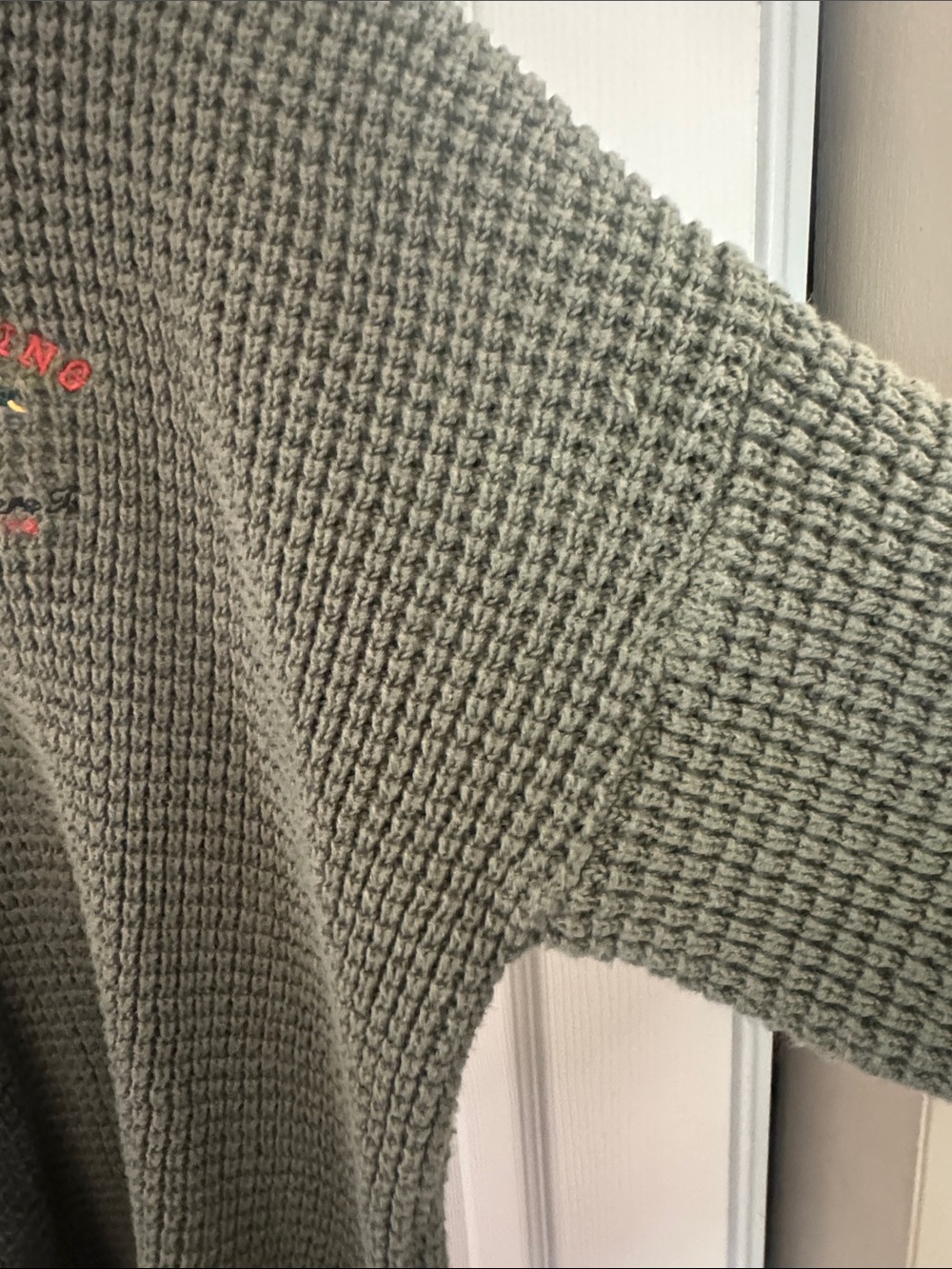 Vintage Browning Men's Olive Green Knit Sweater - Casual Waffle Crewneck - Picture 6 of 10